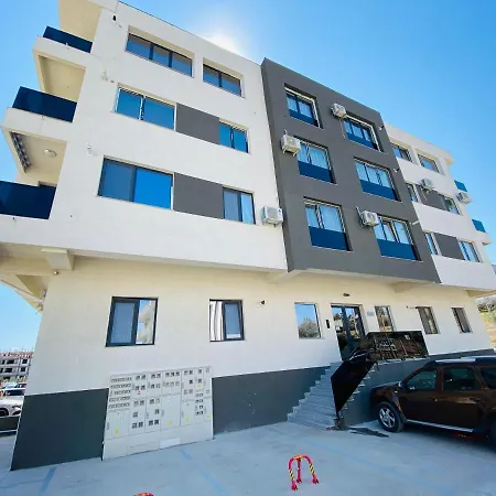 Mamaia North Blue Love Se2a